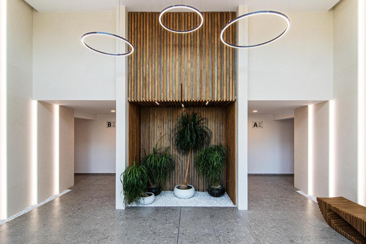 Studio With Pool Άγιος Κωνσταντίνος και Ελένη Εξωτερικό φωτογραφία